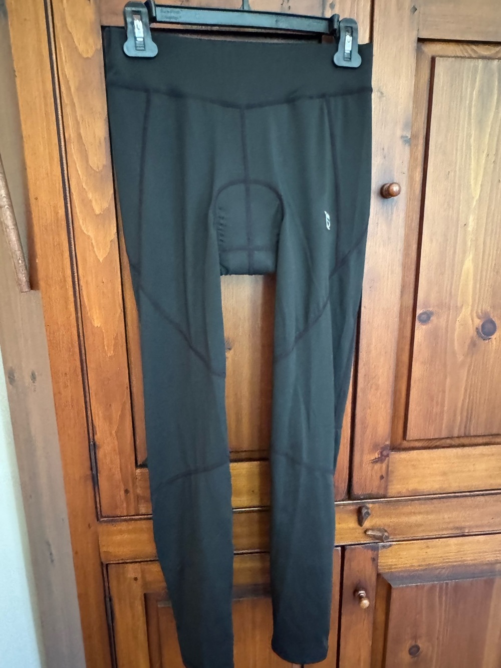 Baleaf Ladies Medium Black UPF50.+ Padded Compression Cycling Tights. NWT